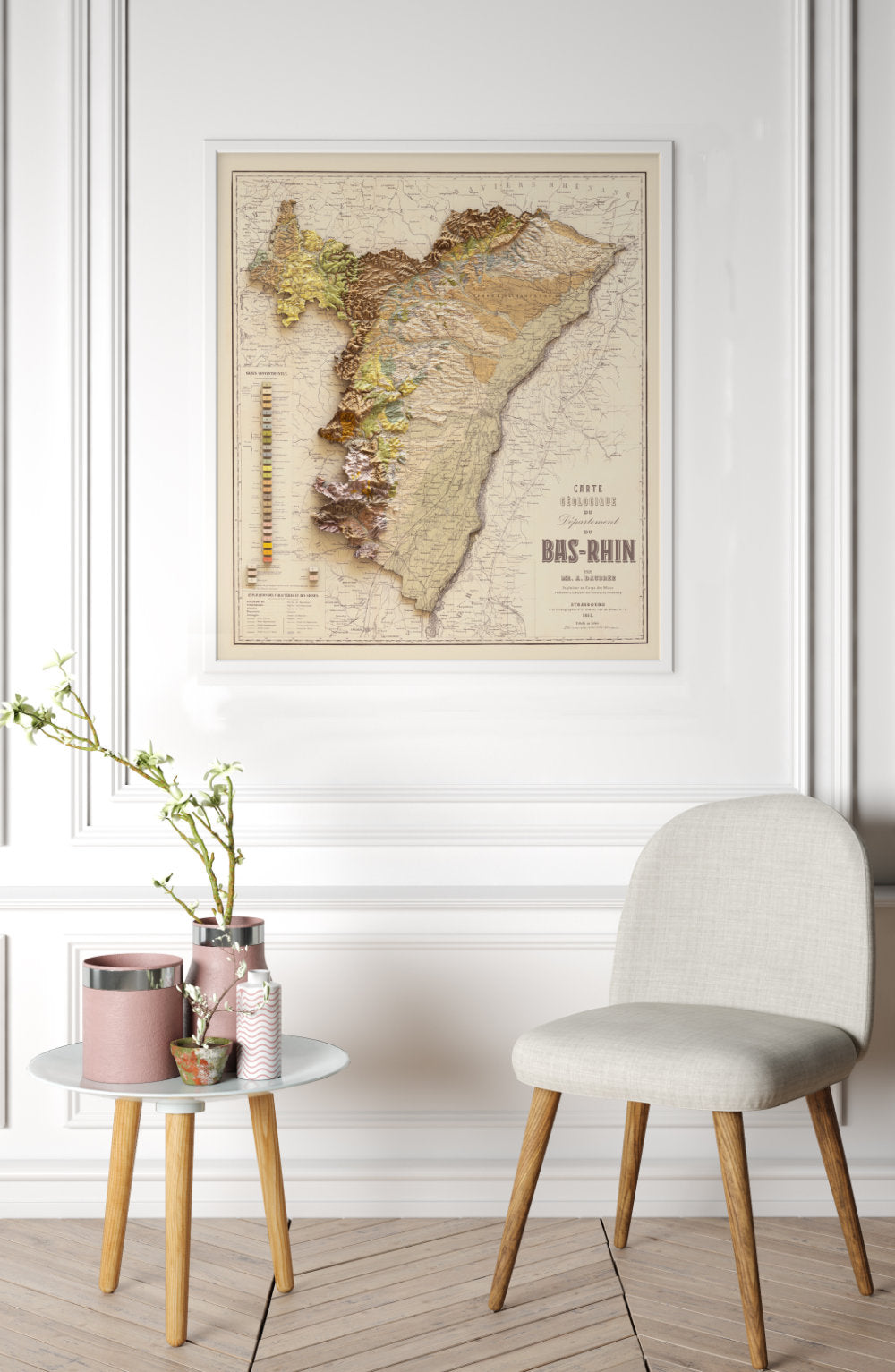 carte géologique du bas rhin encadrée et accrochée au mur